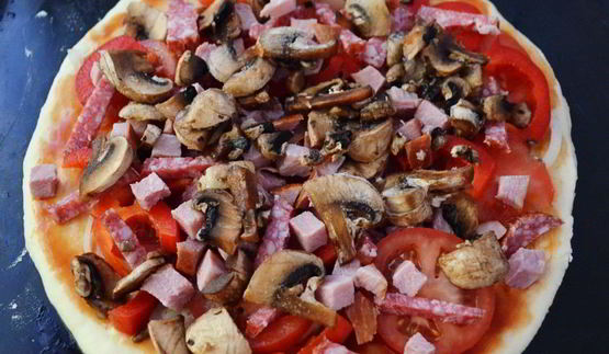 пицца на дрожжевом тесте