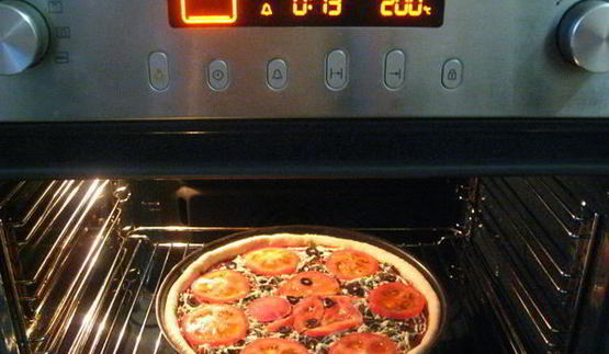 пицца с лесными грибами