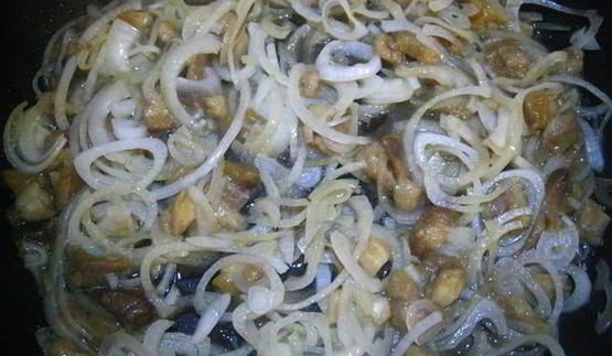 пицца с лесными грибами