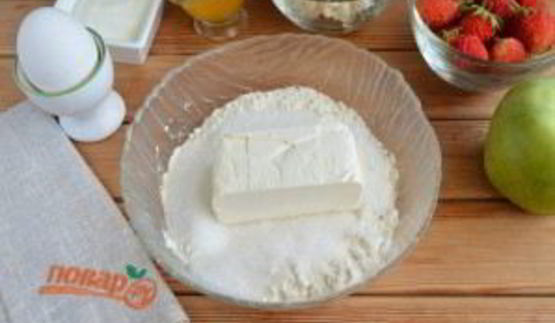 яблочная пицца с карамелью