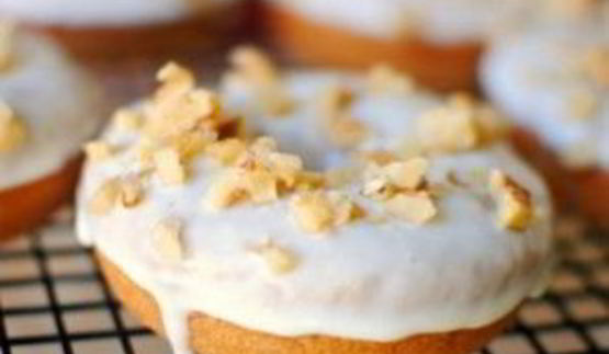 банановые пончики с грецкими орехами