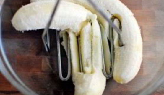 банановые пончики с грецкими орехами