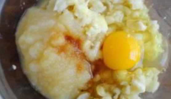 банановые пончики с грецкими орехами