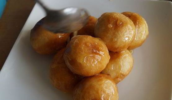 греческие пончики лукумадес