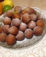 Лаймовые пончики на сгущенном молоке