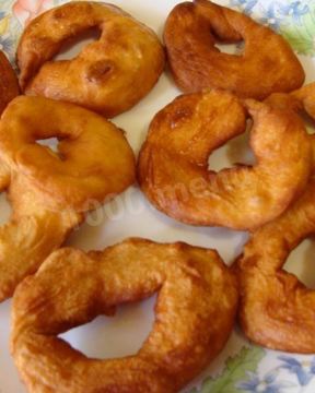 Пончики дрожжевые жареные в масле
