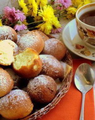 Пончики на сгущенном молоке