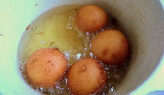 пончики на сгущенном молоке