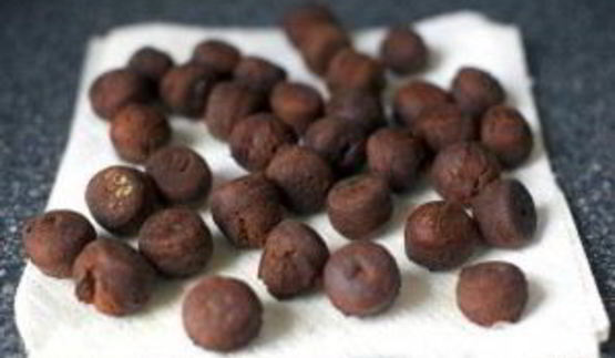 шоколадные пончики в глазури