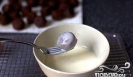 шоколадные пончики в глазури