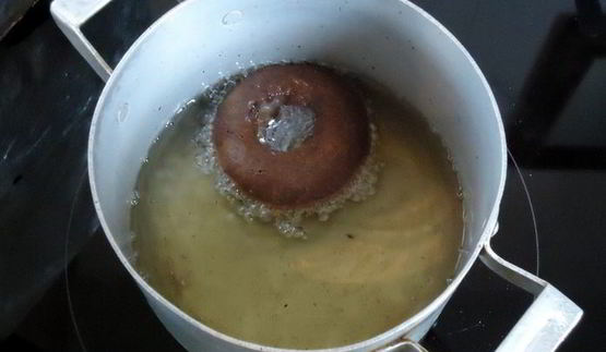 шоколадные пончики