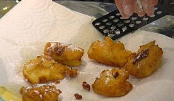 творожные пончики с яблоками