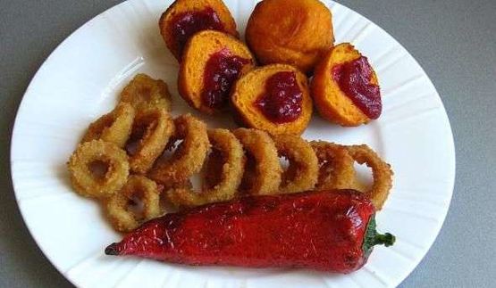 тыквенные пончики с кольцами кальмаров