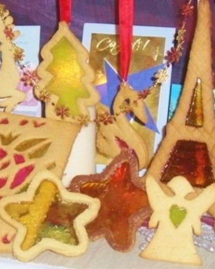 Рецепт елочных игрушек из медовых и творожных пряников