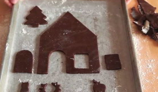 новогодний пряничный домик