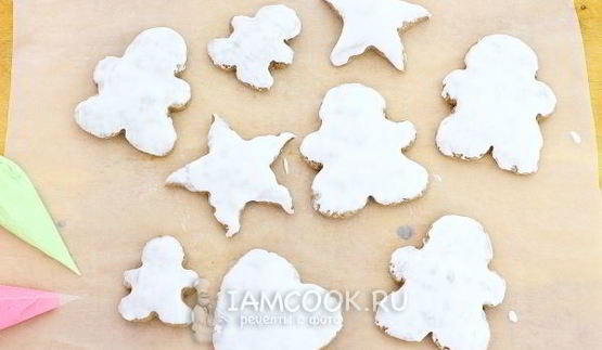 пряники рождественские с глазурью