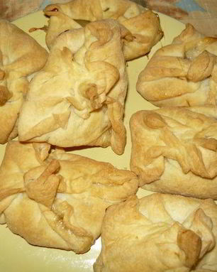 Пряные слойки с ананасом