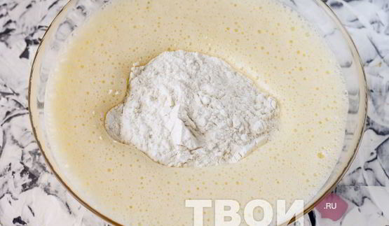 шарлотка с бананами