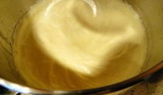 шарлотка с грушами и яблоками