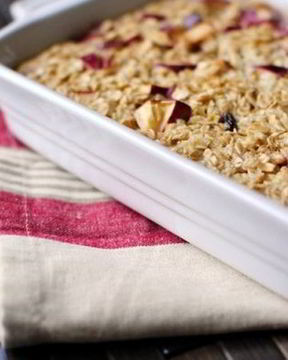 Шарлотка с овсянкой