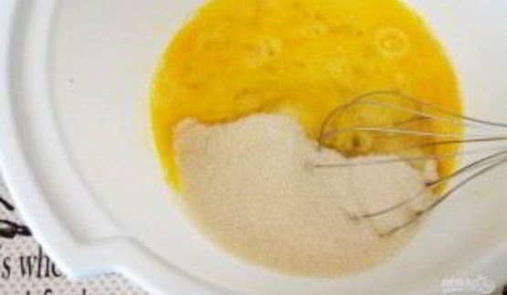 шарлотка с яблоком