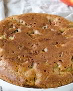 Шарлотка со сгущенкой