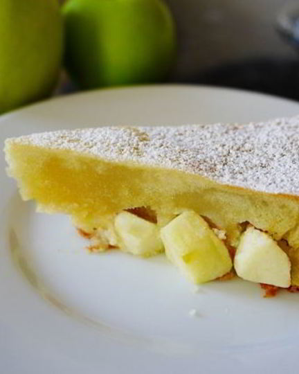 Рецепт шарлотка — воздушный яблочный пирог