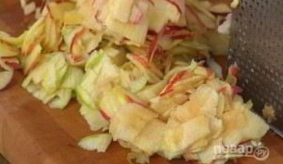 яблочная шарлотка на сидре