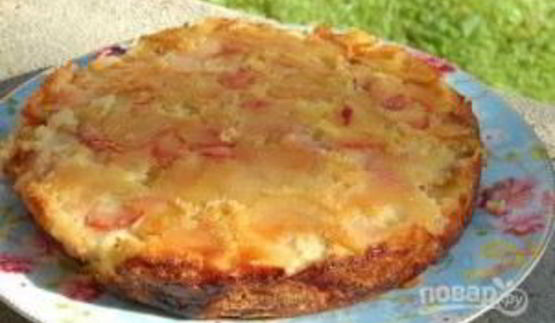 яблочная шарлотка на сидре