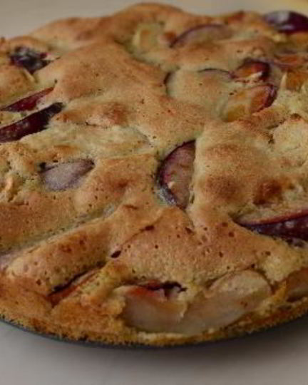 Рецепт яблочно-сливовой нешарлотка