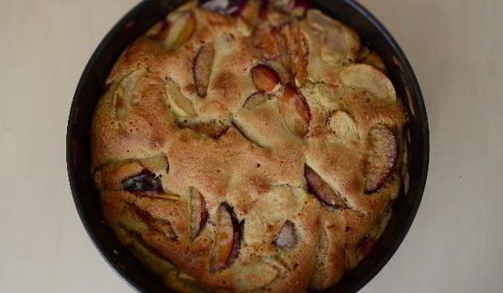 яблочно-сливовая нешарлотка