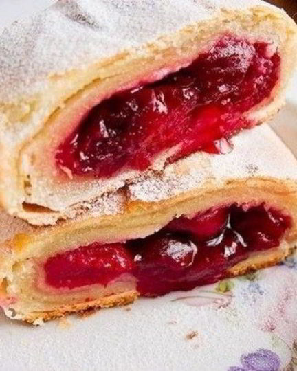 Рецепт австрийского штруделя с вишнями