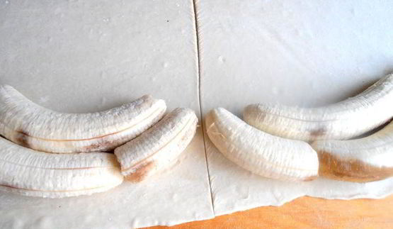 банановый штрудель в мармеладной карамели