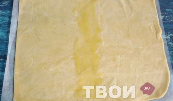 штрудель с грушей и сыром дор блю