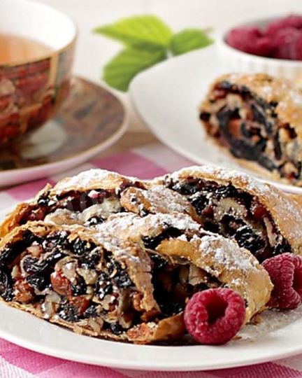 Рецепт штруделя с изюмом