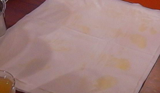 штрудель с начинкой из козьего сыра с виноградом в портвейне