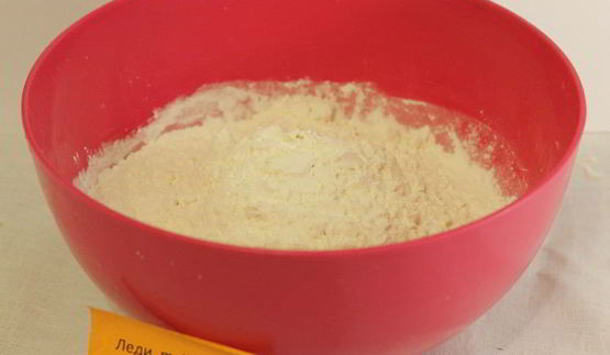 штрудель с яблоками