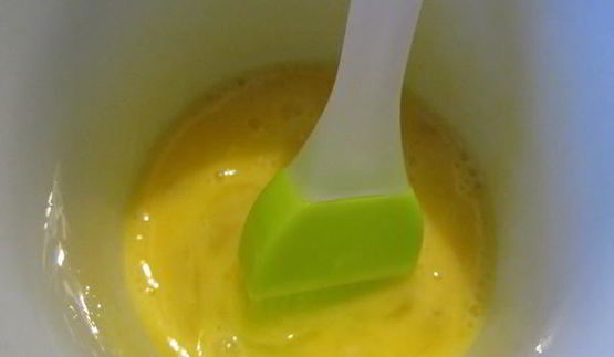 штрудель яблочный с изюмом и малиной