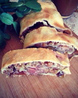 Сливовый штрудель