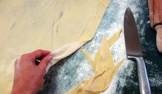 яблочный штрудель с грецкими орехами