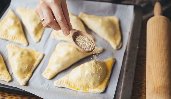 слойки с фетой и шпинатом