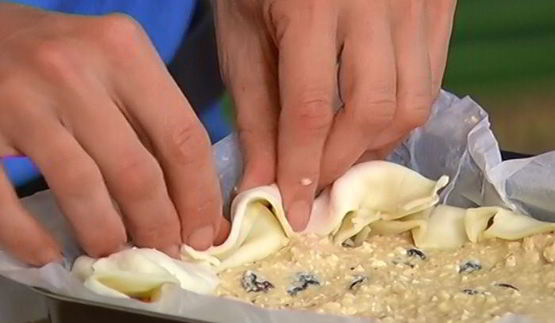 лимонный творожник с изюмом