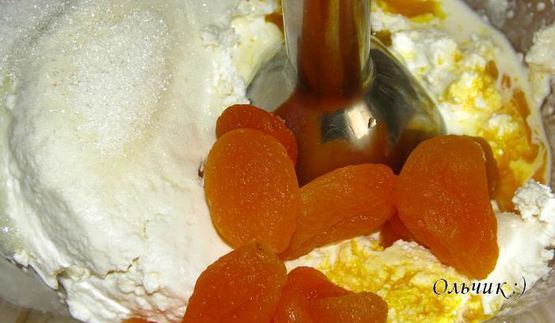 сырник с курагой на пару