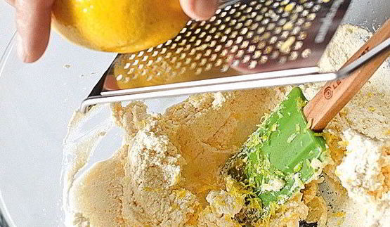 сырники с кукурузной мукой и вареньем