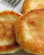 Сырники с курагой и грецкими орехами