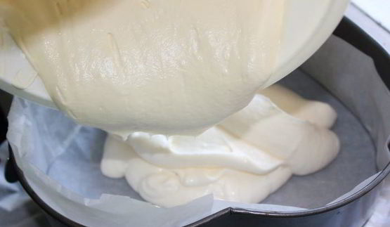 творожник с белым шоколадом