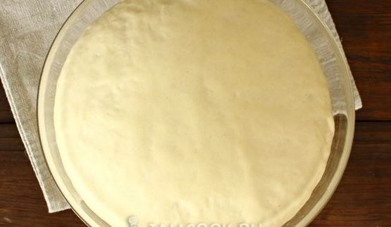 быстрое дрожжевое тесто на воде на пирожки