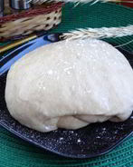 Дрожжевое тесто на кефире для пирога