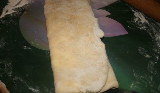 хрустящие корзинки с курицей из домашнего слоеного теста