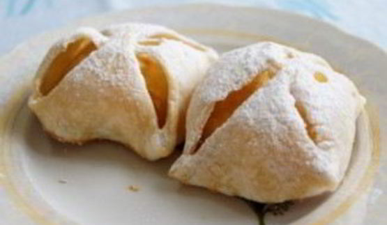 слоеное тесто с яблоками